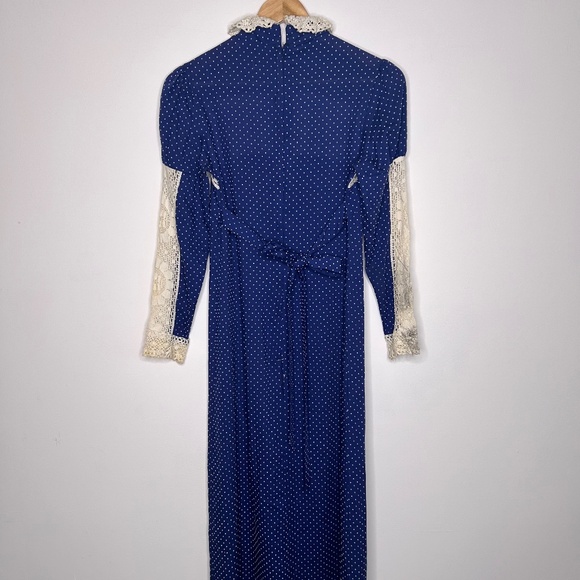 Vintage 70's JC Penny polk-a-dot dress - Picture 2 of 4